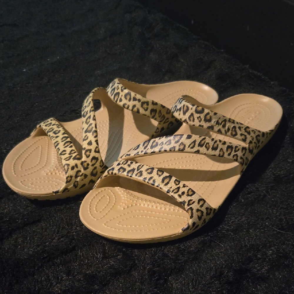 CROCS Leopard Print Sandals
